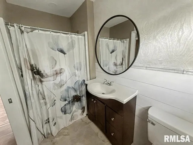 $314,900 | 39 Butternut Hill Drive, Carbondale, IL 62903