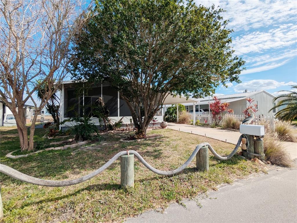 5652 Congress Street New Port Richey, FL 34653 - Photo 2 of 17 Gallery Image 2