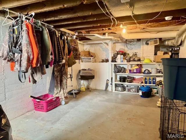 $210,000 | 222 East Church Street, Palmyra, MO 63461