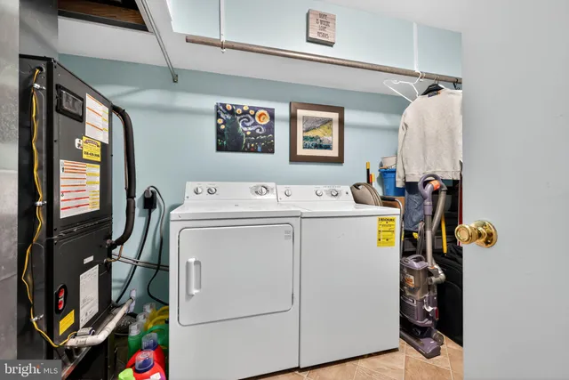 $224,999 | 8 John Hancock Bldg, Turnersville, NJ 08012