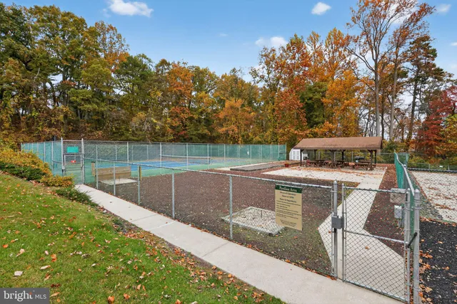 $224,999 | 8 John Hancock Bldg, Turnersville, NJ 08012