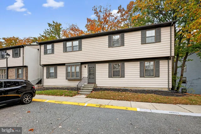 $224,999 | 8 John Hancock Bldg, Turnersville, NJ 08012