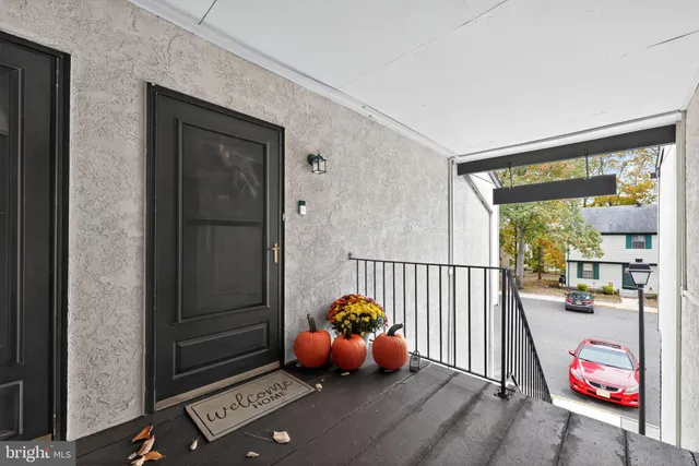 $224,999 | 8 John Hancock Bldg, Turnersville, NJ 08012