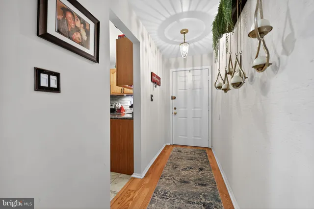 $224,999 | 8 John Hancock Bldg, Turnersville, NJ 08012