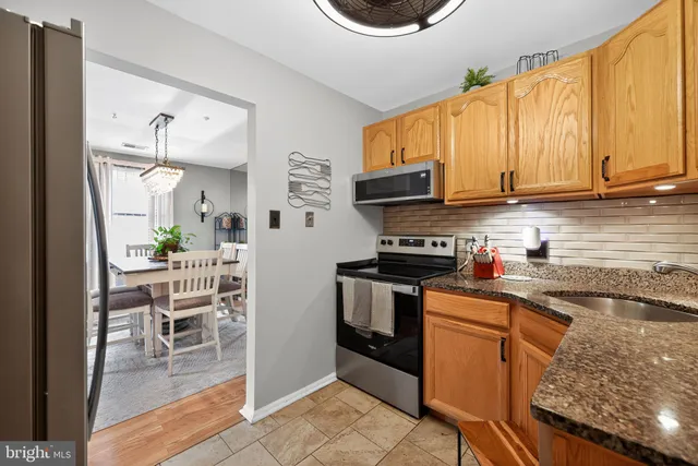 $224,999 | 8 John Hancock Bldg, Turnersville, NJ 08012