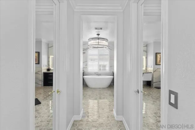 $3,275,000 | 515 Verbena Court, Encinitas, CA 92024