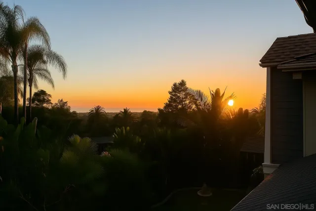 $3,275,000 | 515 Verbena Court, Encinitas, CA 92024