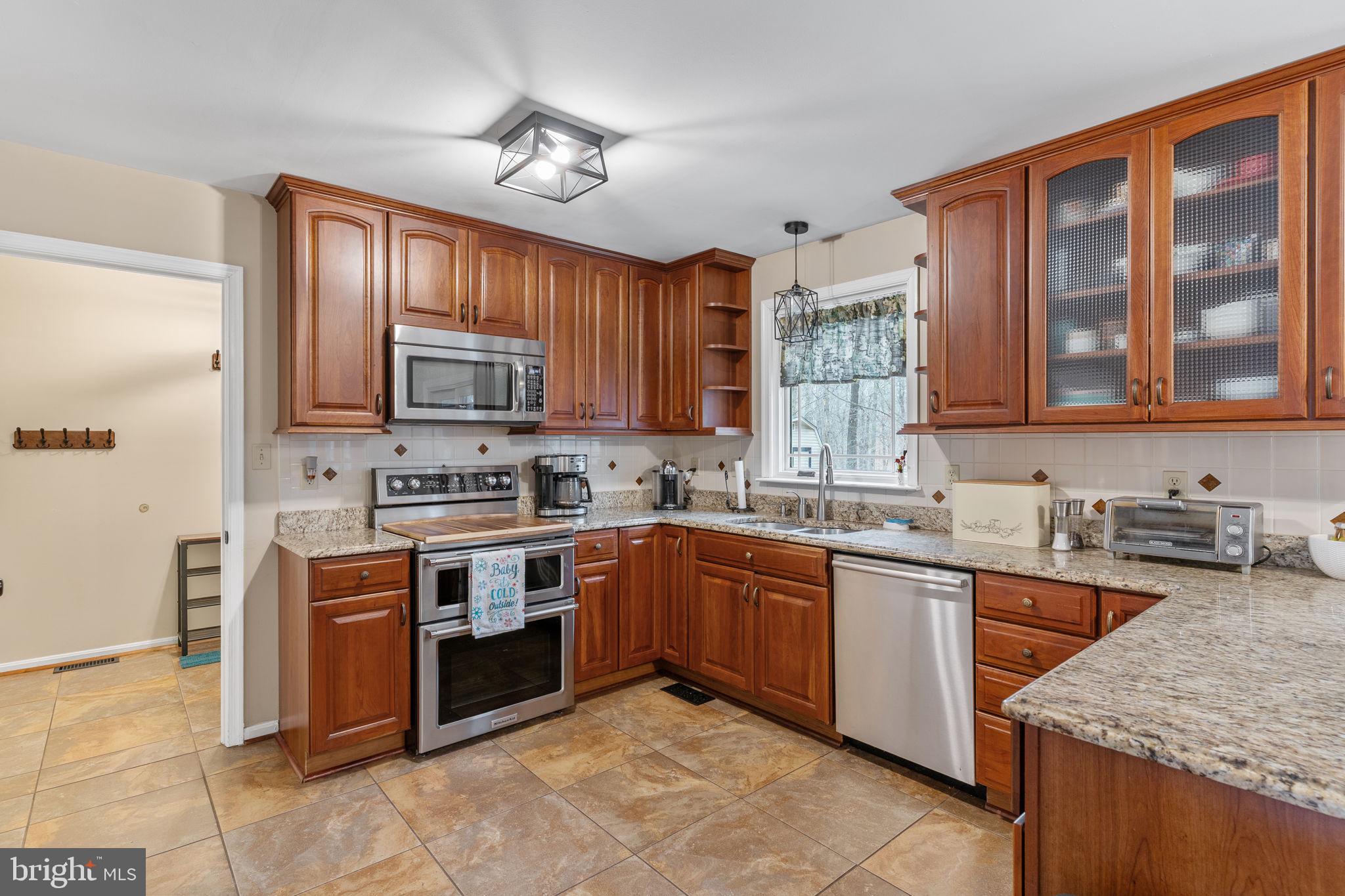 8100 Simpson Farm Road Owings, MD 20736 - Photo 8 of 32 Gallery Image 8