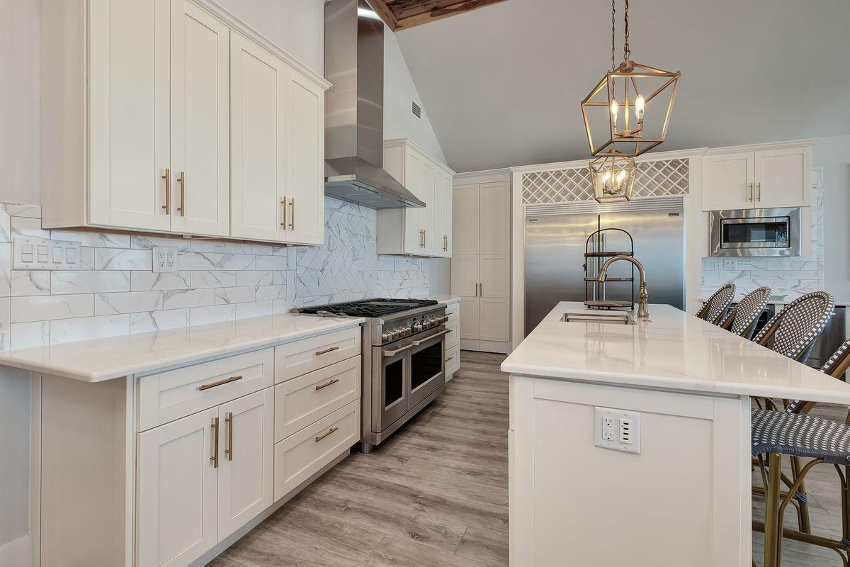 247 Sandtrap Road Miramar Beach, FL 32550 - Photo 6 of 39 Kitchen