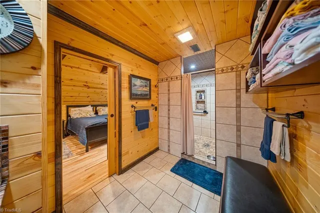 $595,000 | 5864 East Brocktown Road, Moravian Falls, NC 28654