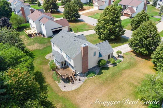 $575,000 | 1518 Crystal Valley Court Southeast, Caledonia, MI 49316