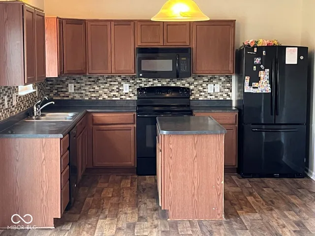 $275,000 | 7532 Gold Rush Drive, Camby, IN 46113