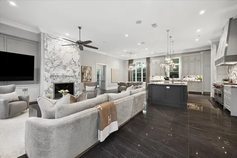 $5,398,000 | 3851 Chevy Chase Drive, Houston, TX 77019