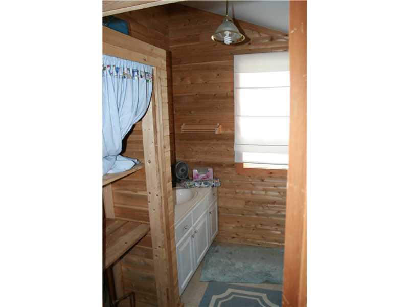 217 South Shore Road Linneus, ME 04730 - Photo 18 of 27 Bathroom.