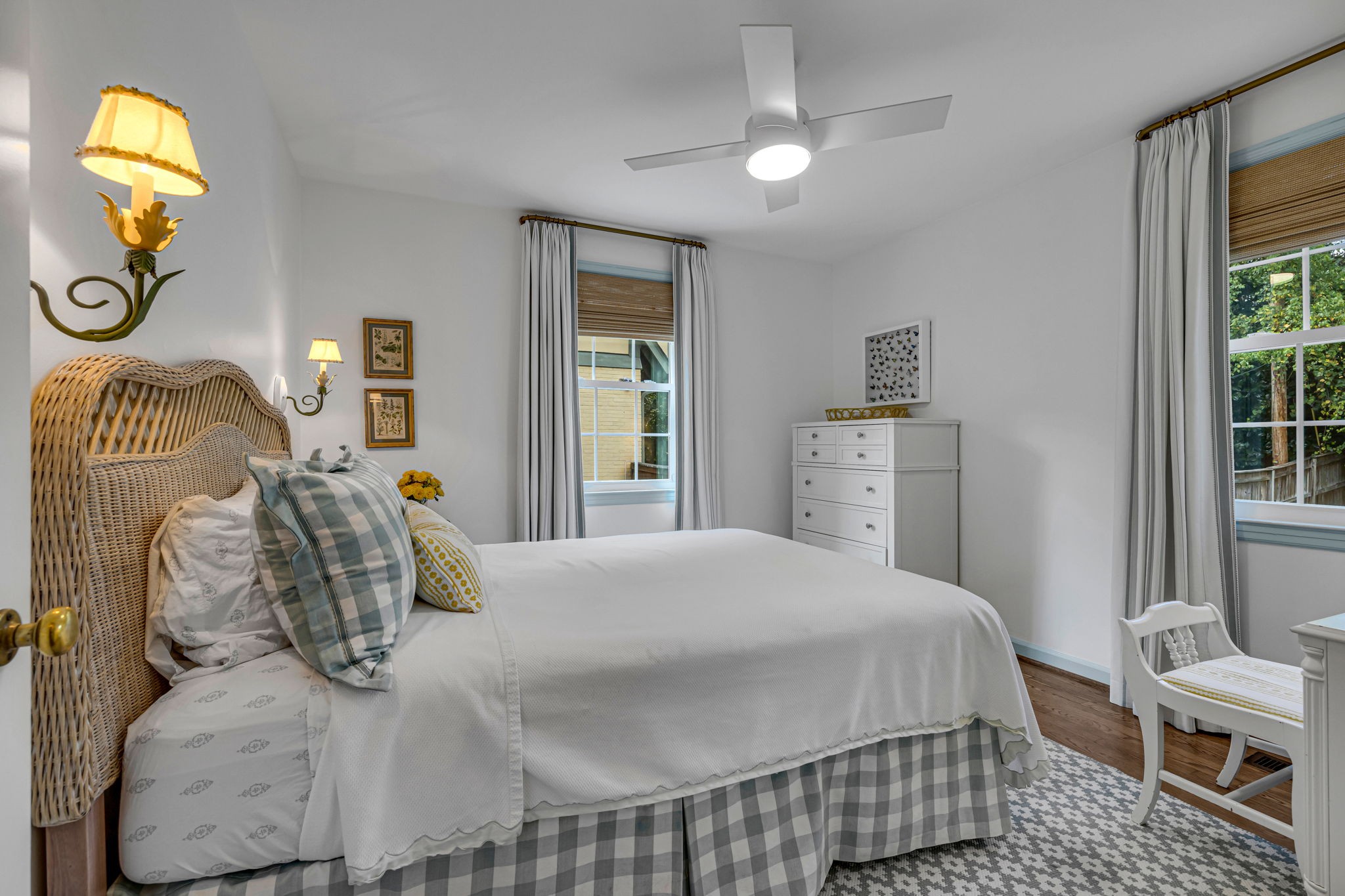 4208 Aberdeen Road Nashville, TN 37205 - Photo 20 of 37 a bedroom with a bed and dresser