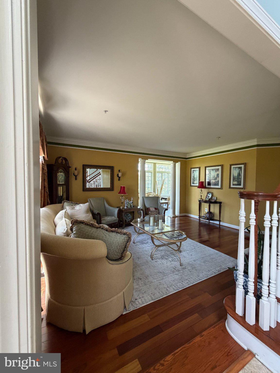 18724 Brooke Road Brinklow, MD 20862 - Photo 5 of 52 Inviting space with warm hues.