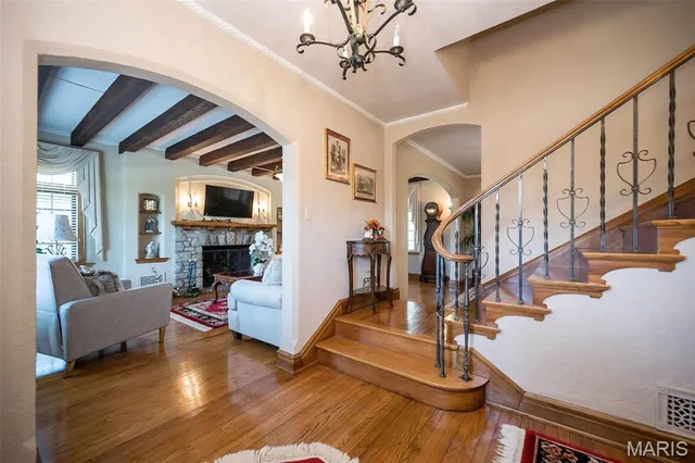 $749,900 | 735 River Hills Drive, Fenton, MO 63026