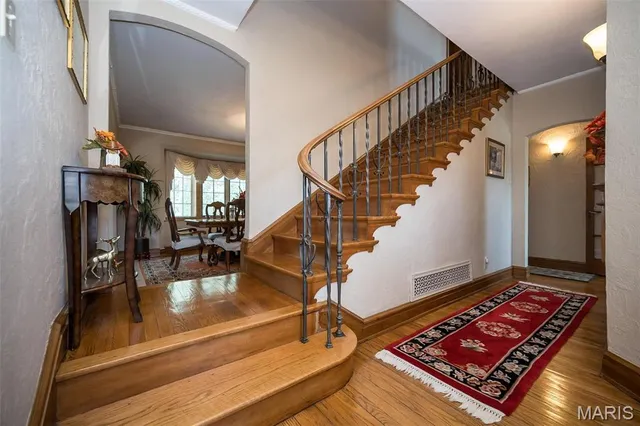 $749,900 | 735 River Hills Drive, Fenton, MO 63026