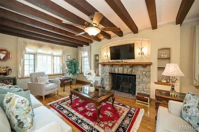 $749,900 | 735 River Hills Drive, Fenton, MO 63026