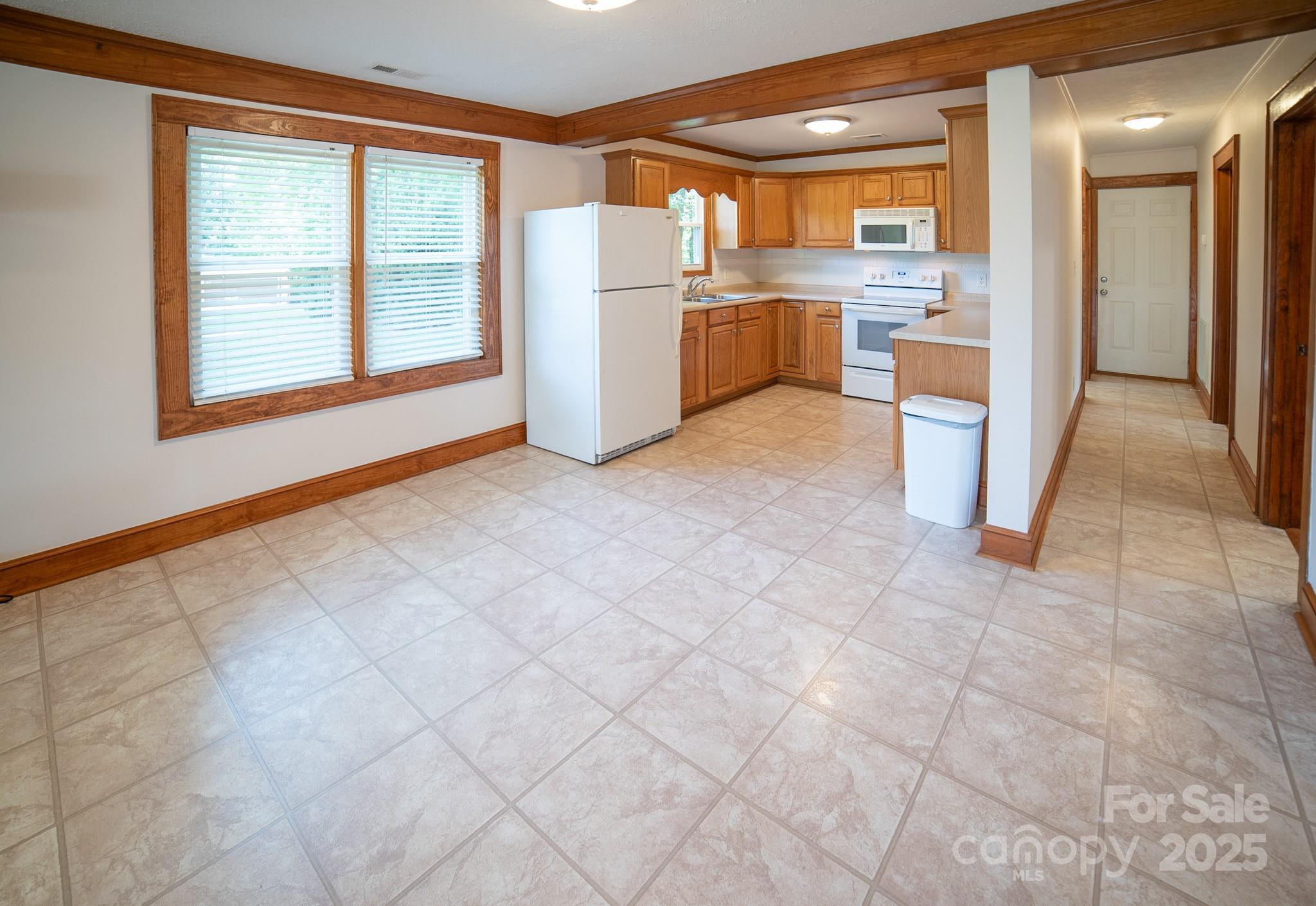 4879 Dentons Chapel Road Morganton, NC 28655 - Photo 6 of 29