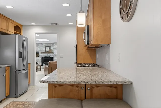 $847,500 | 11 Smoke Rise Drive, Chelmsford, MA 01824