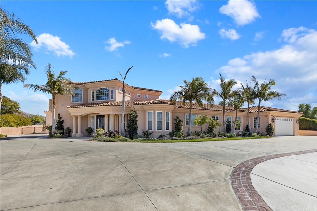 2033 Valley View Avenue Norco, CA 92860 - Photo 2 of 74