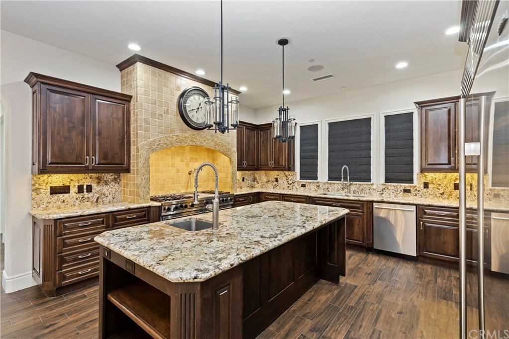 2033 Valley View Avenue Norco, CA 92860 - Photo 23 of 74