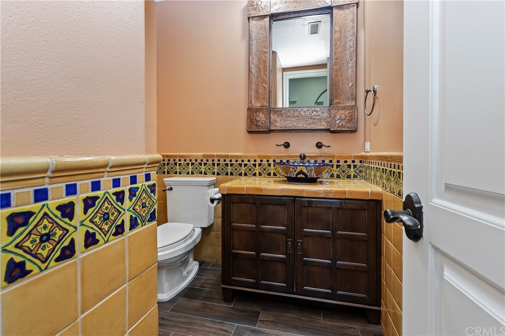 2033 Valley View Avenue Norco, CA 92860 - Photo 44 of 74