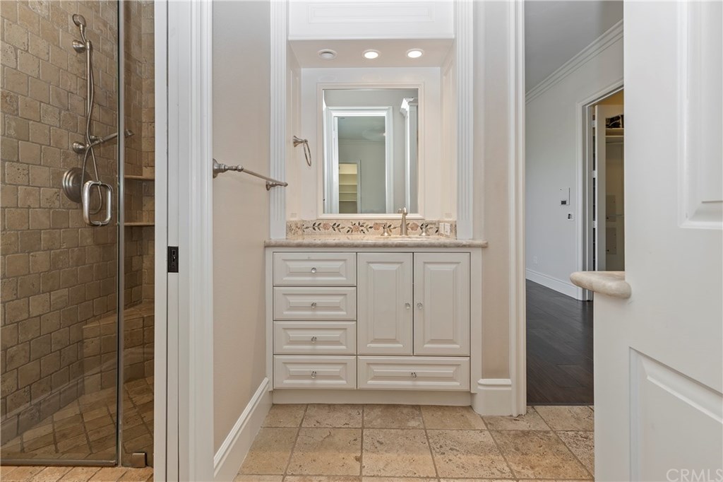 2033 Valley View Avenue Norco, CA 92860 - Photo 47 of 74