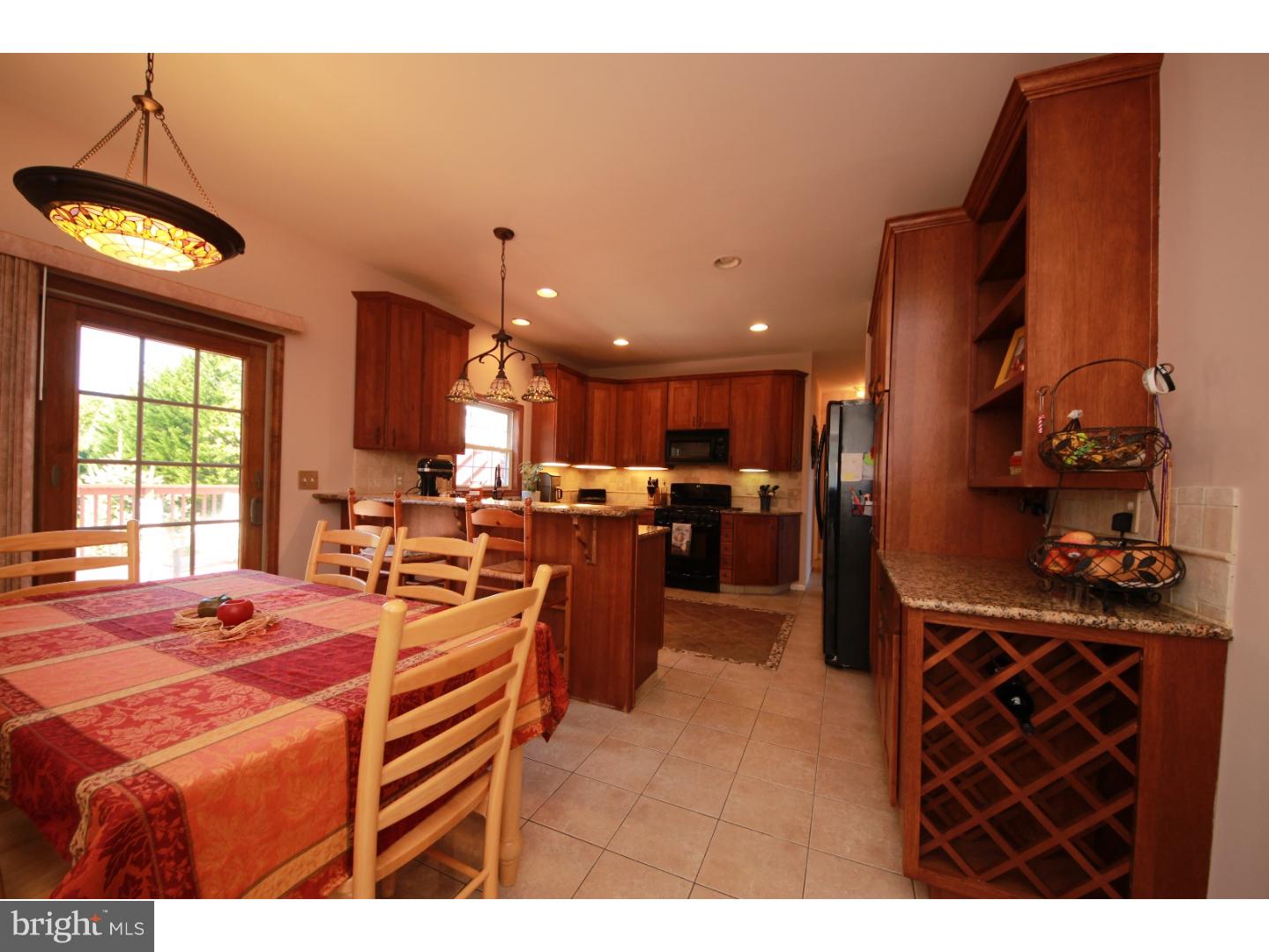 22 Decidedly Lane Bear, DE 19701 - Photo 7 of 25