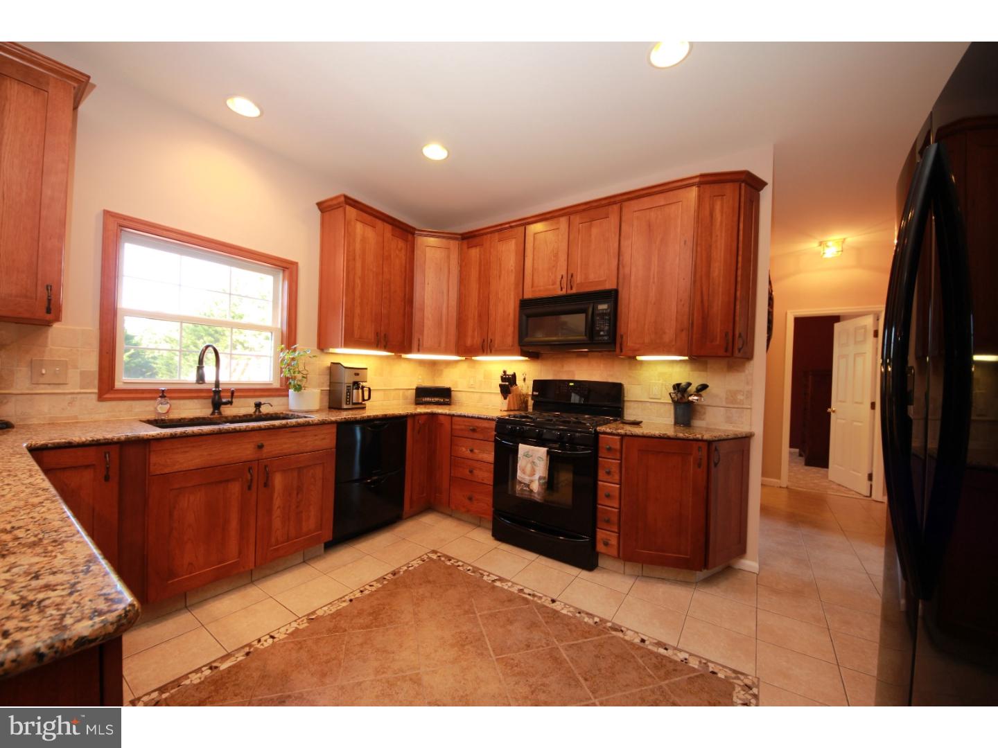 22 Decidedly Lane Bear, DE 19701 - Photo 8 of 25