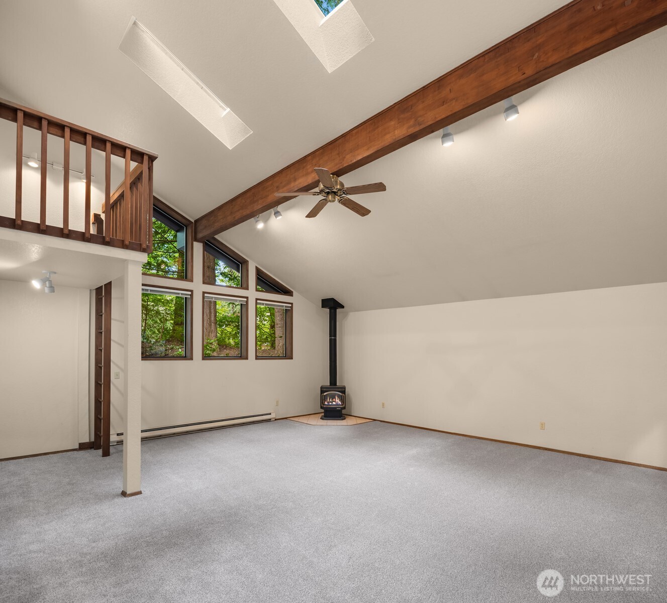 13303 48th Place West Edmonds, WA 98026 - Photo 17 of 40