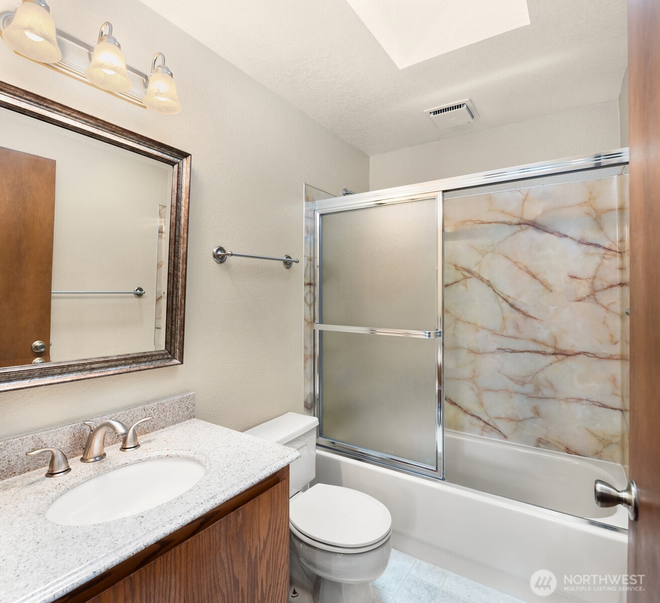 13303 48th Place West Edmonds, WA 98026 - Photo 23 of 40