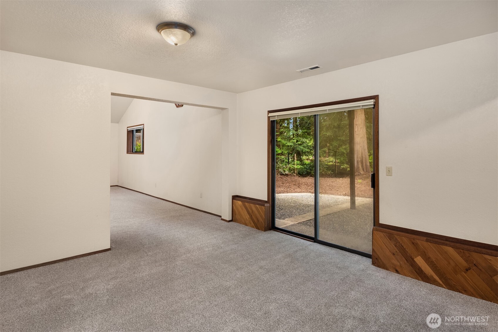 13303 48th Place West Edmonds, WA 98026 - Photo 24 of 40