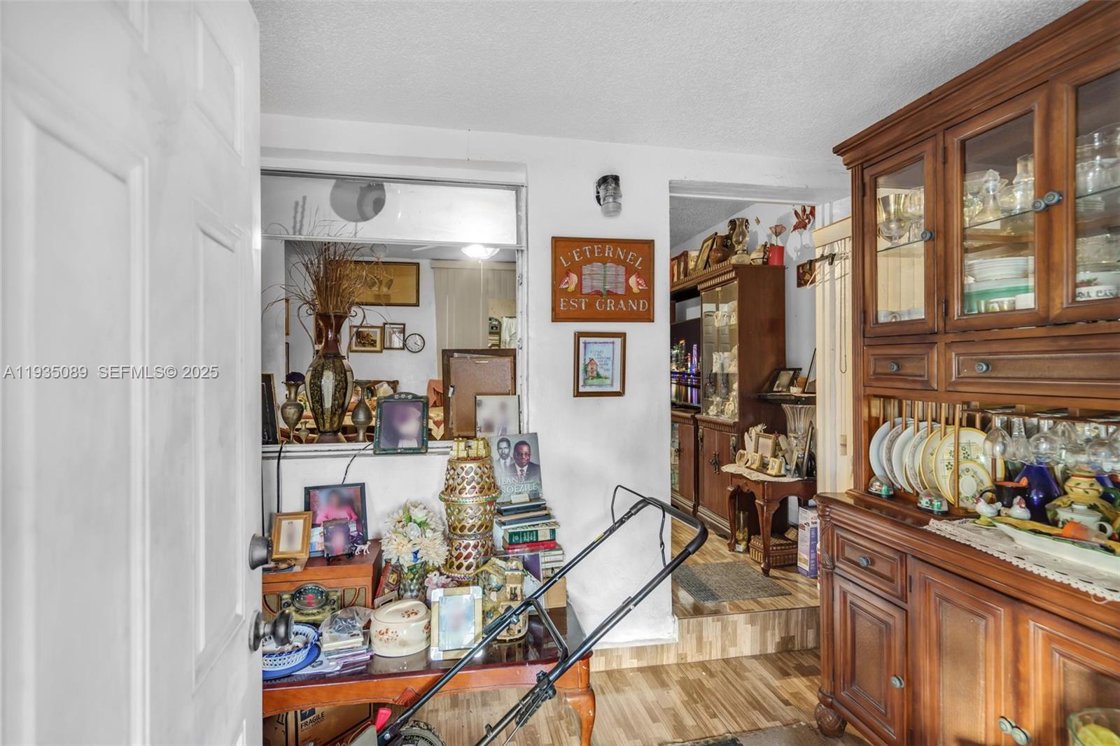 191 Northwest 83rd Street Miami, FL 33150 - Photo 6 of 35 a view of a living room