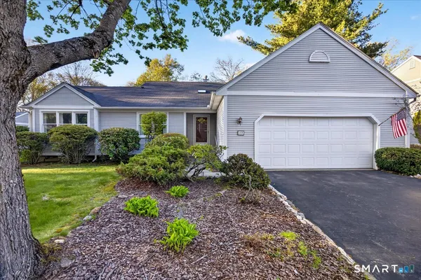 $360,000 | 17 Canterbury Road, Unit 17, Hamden, CT 06514