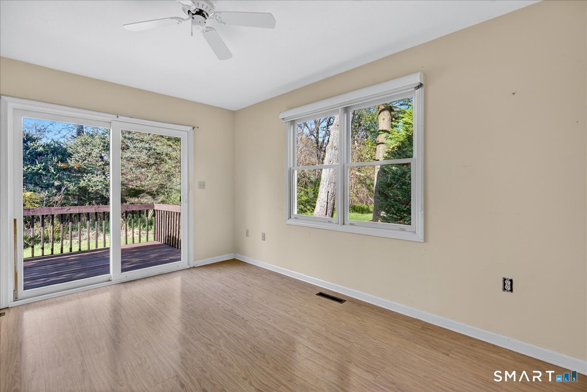 17 Canterbury Road, Unit 17 Hamden, CT 06514 - Photo 10 of 40