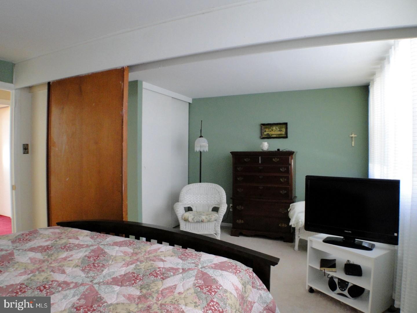 4204 Lawnside Road Philadelphia, PA 19154 - Photo 19 of 25 Bedroom