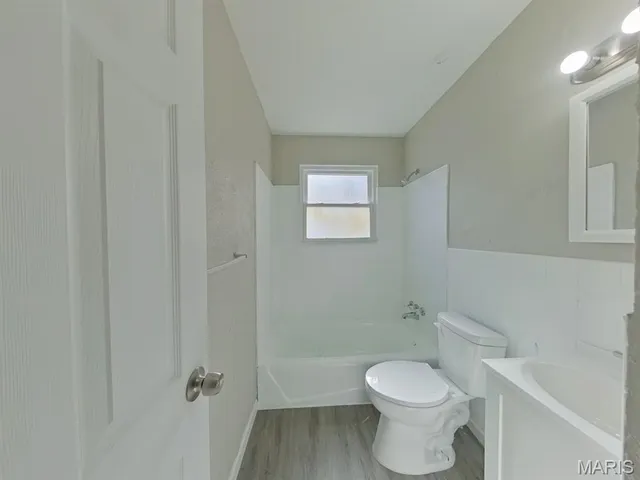 $99,900 | 10432 Royal Drive, St. Louis, MO 63136