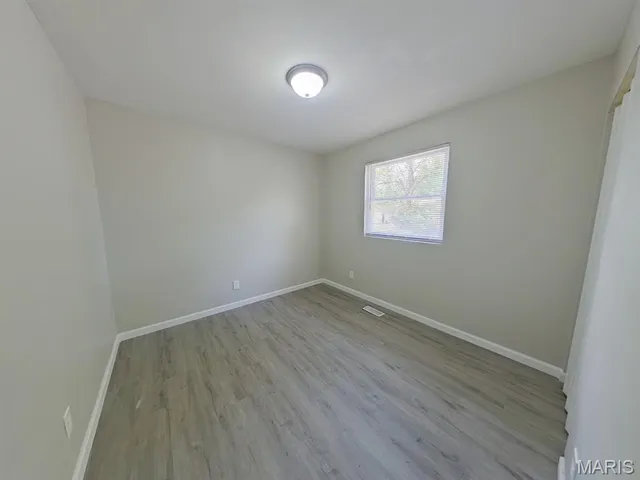 $99,900 | 10432 Royal Drive, St. Louis, MO 63136