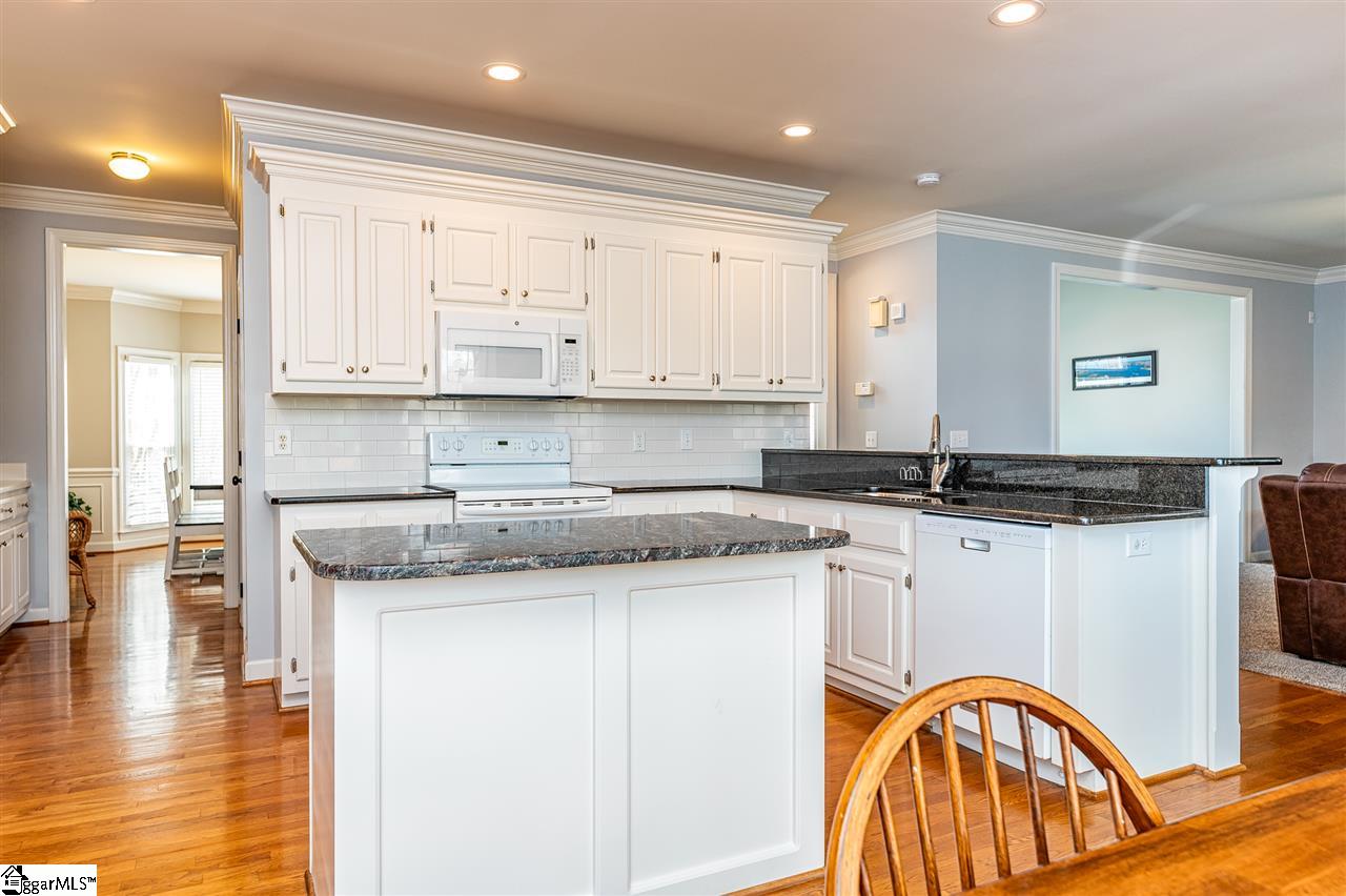 6 Mallard Ridge Place Simpsonville, SC 29680 - Photo 14 of 36 Gallery Image 14