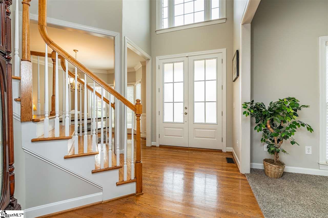 6 Mallard Ridge Place Simpsonville, SC 29680 - Photo 4 of 36 Gallery Image 4