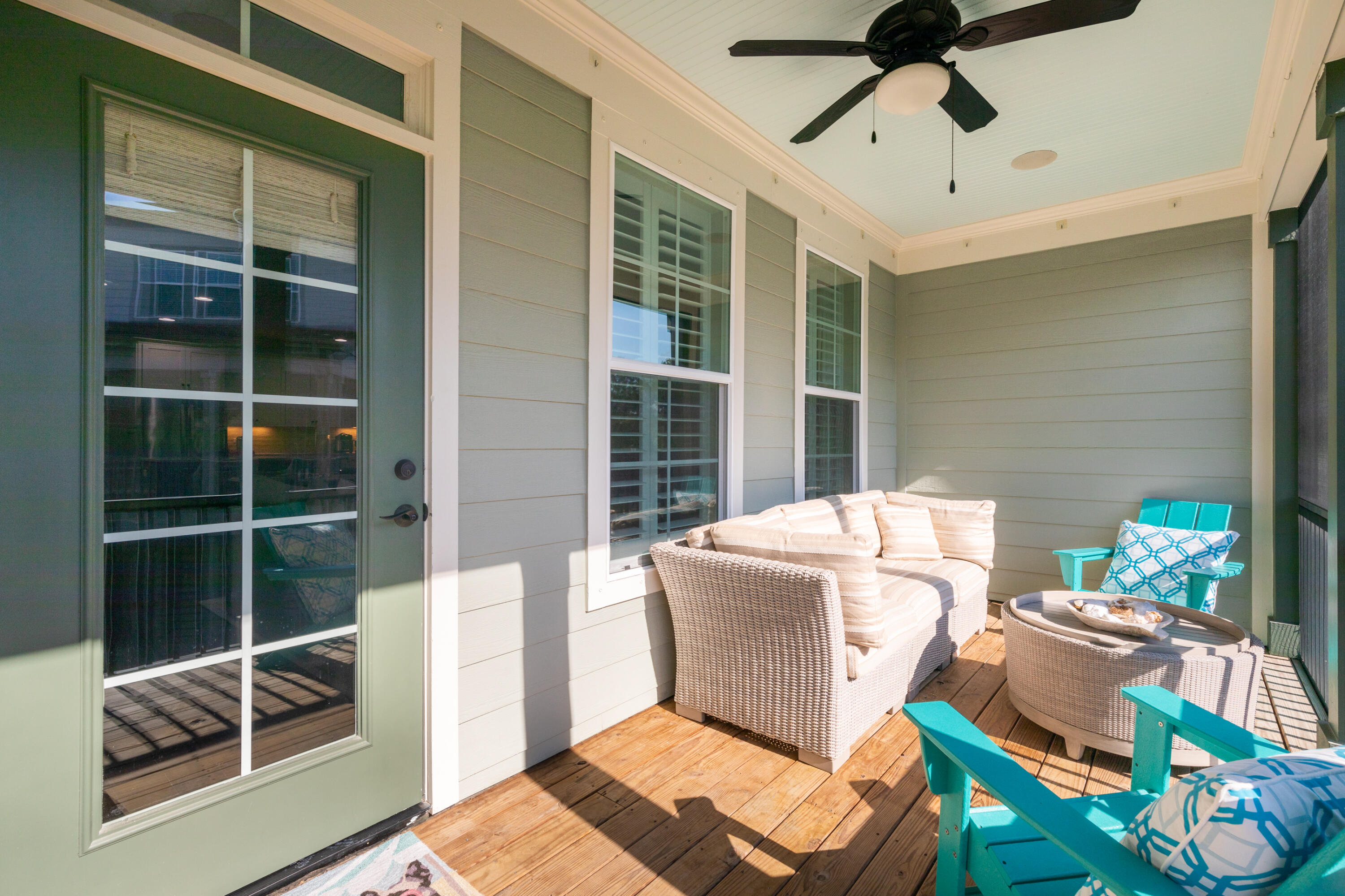 192 Slipper Shell Court Mount Pleasant, SC 29464 - Photo 19 of 46 192SlipperShellCourt-KeenEyeMarketing-02