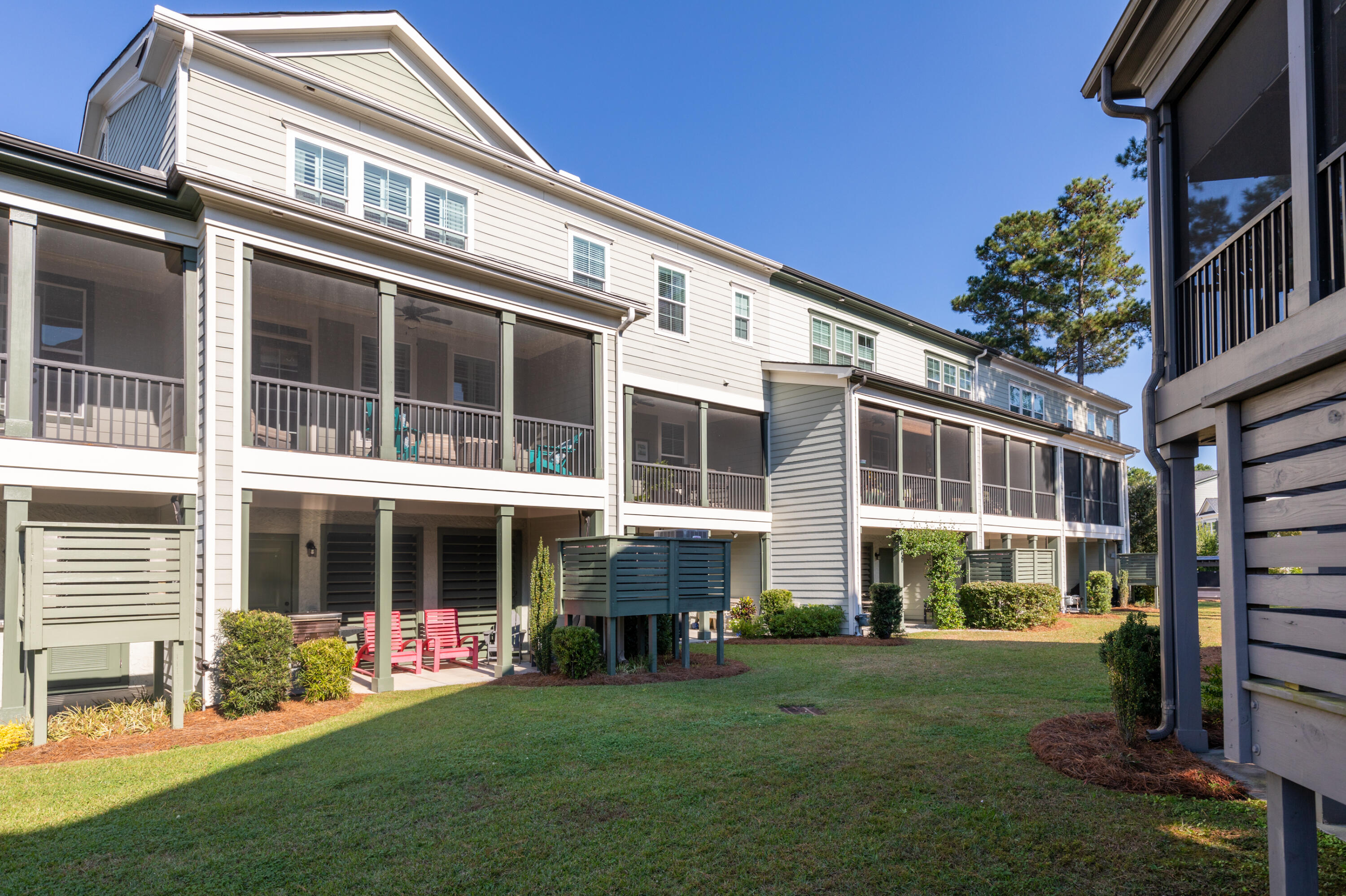 192 Slipper Shell Court Mount Pleasant, SC 29464 - Photo 46 of 46 192SlipperShellCourt-KeenEyeMarketing-04