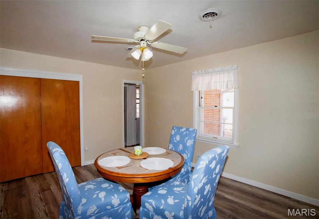 4105 Banks Road Bridgeton, MO 63074 - Photo 18 of 33