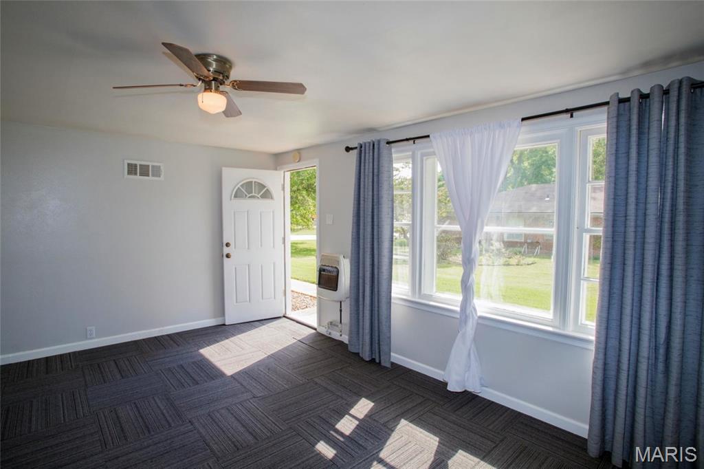 4105 Banks Road Bridgeton, MO 63074 - Photo 23 of 33