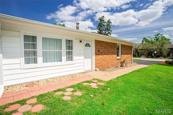 $228,900 | 4105 Banks Road, Bridgeton, MO 63074