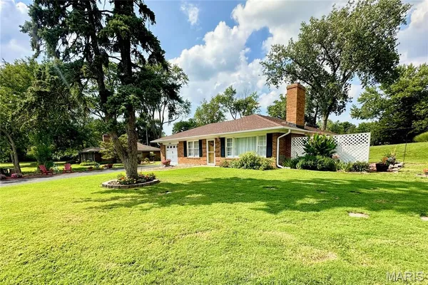 $228,900 | 4105 Banks Road, Bridgeton, MO 63074