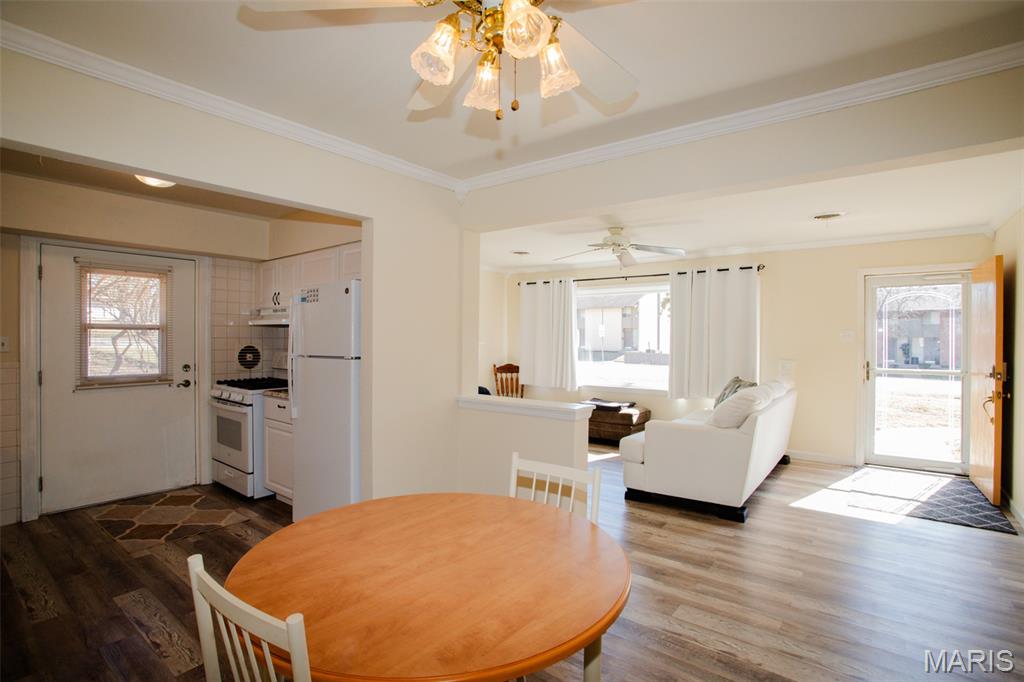 4105 Banks Road Bridgeton, MO 63074 - Photo 7 of 33