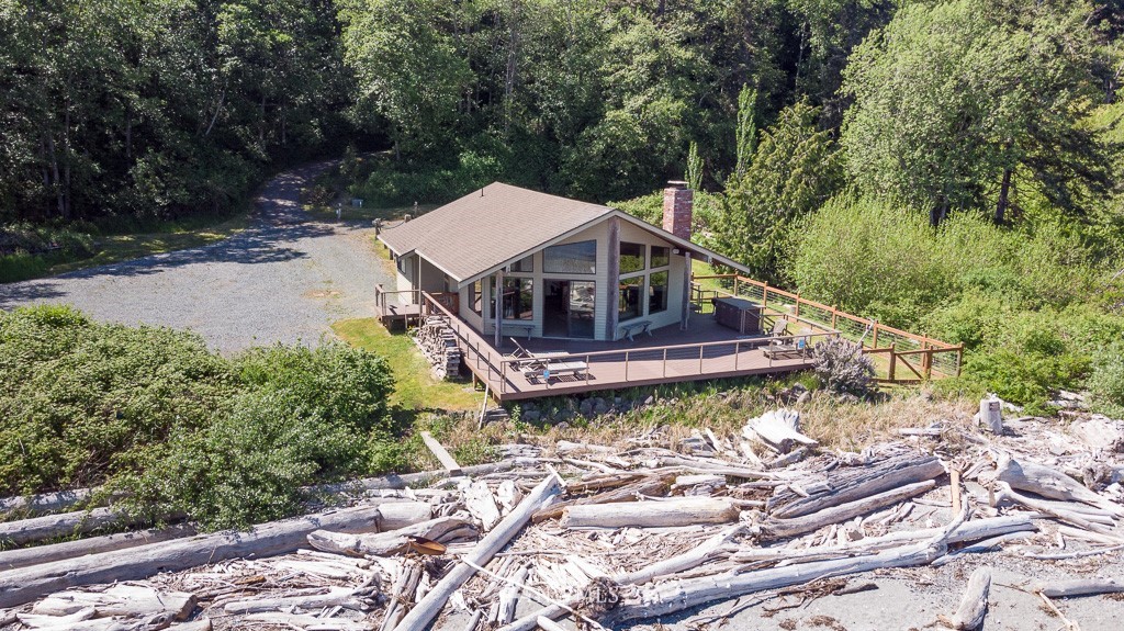 7017 Rudy Way Clinton, WA 98236 - Photo 1 of 35 Gallery Image 1